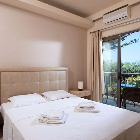 Hotel Oasis Beach (Adults Only) أنِساراس المظهر الخارجي الصورة