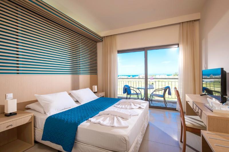 Hotel Oasis Beach (Adults Only) أنِساراس المظهر الخارجي الصورة